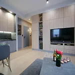 4uapart-apartment Platan Tower Paradiso Appartamento