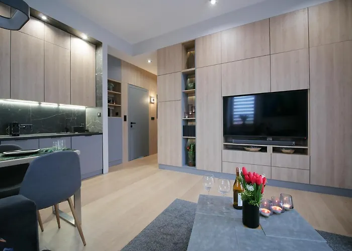 4uapart-apartment Platan Tower Paradiso Διαμέρισμα